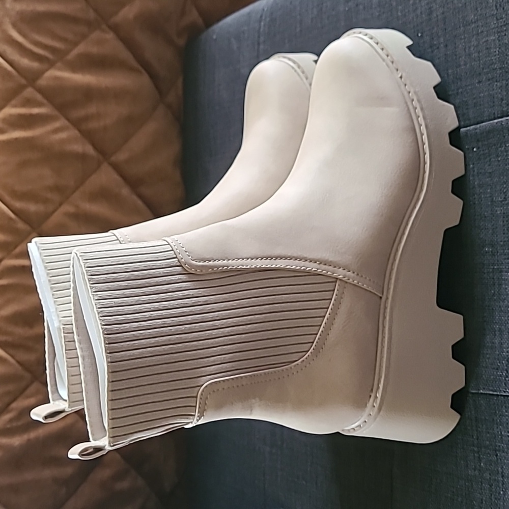 Dolce Vita Boot